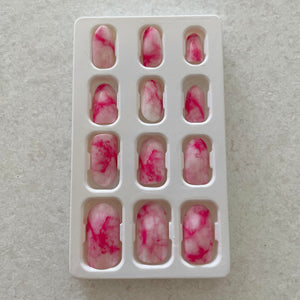 12 Pieces Randomly Selected Fake Nails Set