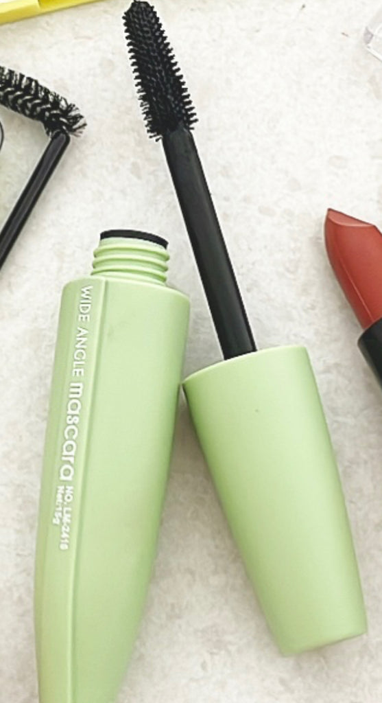 Wide Angle Mascara