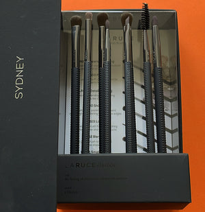 8 Pieces Soft & Gentle Brushes Set With Box and Usages Card