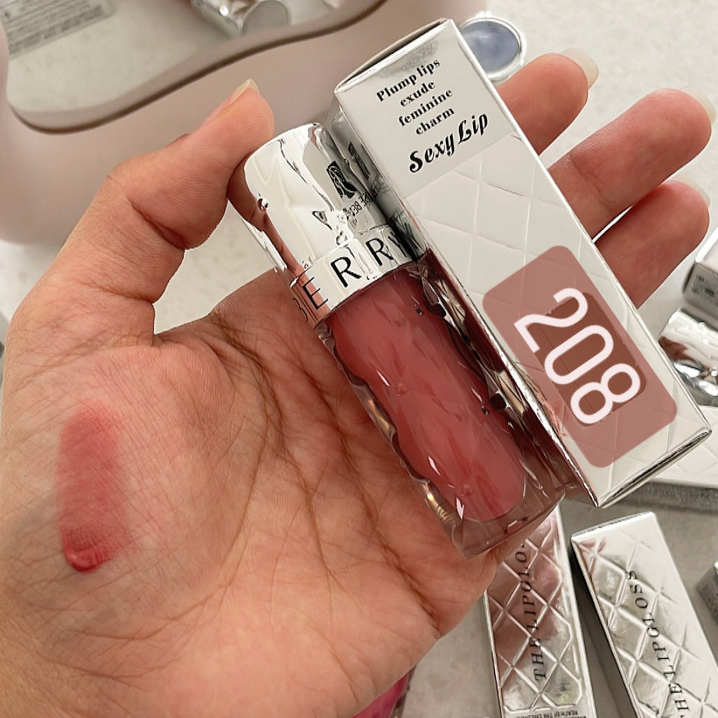 Sexy Plump Lips Excude Feminine Charm Moisturizer Lip Gloss