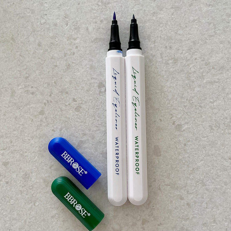 Green & Blue Matte Waterproof Eyeliners Set 💙💚