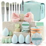 Mint Brushes Set With Travel Bag