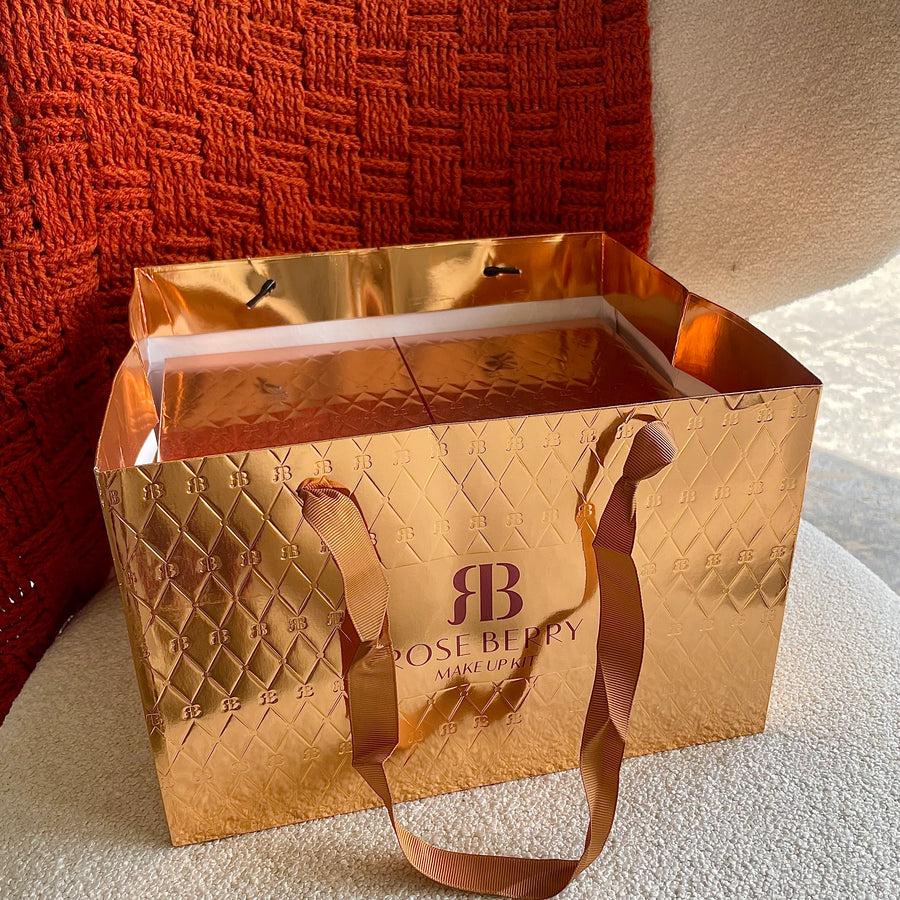 Bronze Luxurious Display Makeup Bundle