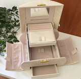 Beige Feminine Hero Accessories Organizer